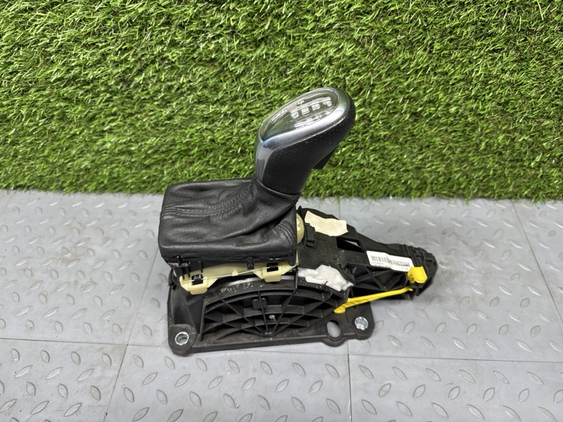 Кулиса КПП V60 2012 FB B6304T4