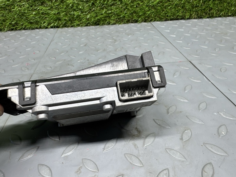Камера V60 2012 FB B6304T4