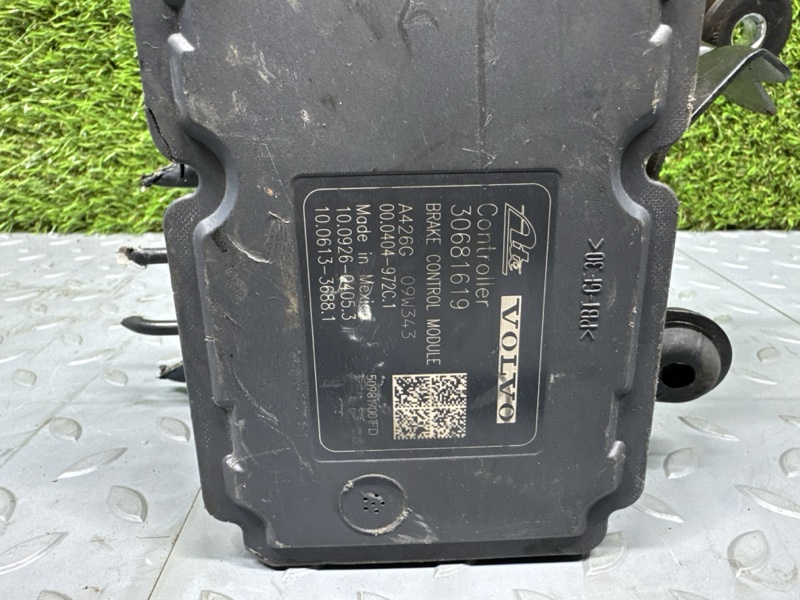 Блок ABS S80 2010 B6304T2