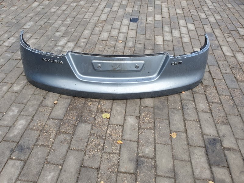 Запчасть накладка двери багажника задняя OPEL Insignia 2010 A караван Б/У Накладка двери багажника задняя OPEL Insignia 2010 A караван Б/У