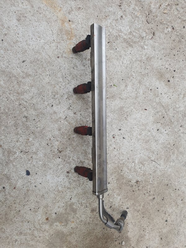 Топливная рампа Kia Optima 4 2.0 G4ND