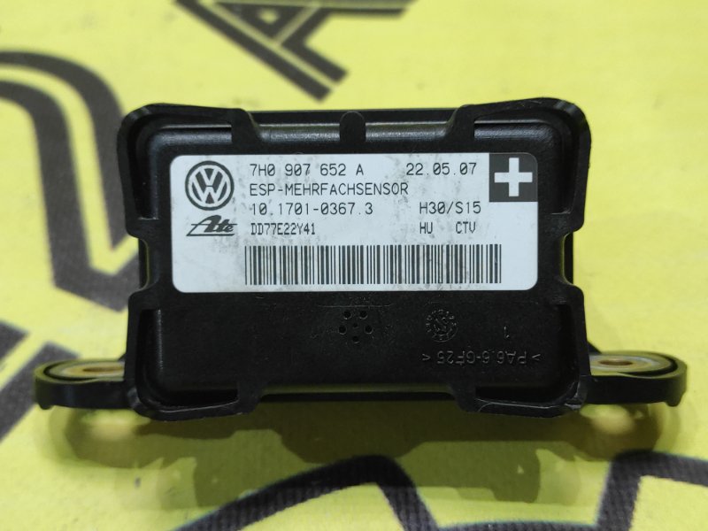 Датчик ускорения Volkswagen Touareg 7L BHK Датчик ускорения Volkswagen Touareg 7L BHK
