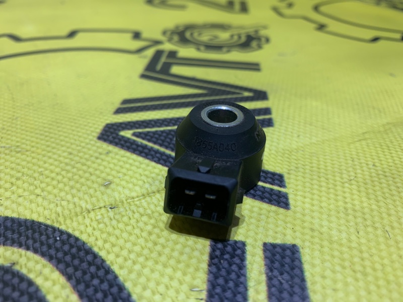 Датчик детонации Outlander 2006 CW5W 4B12