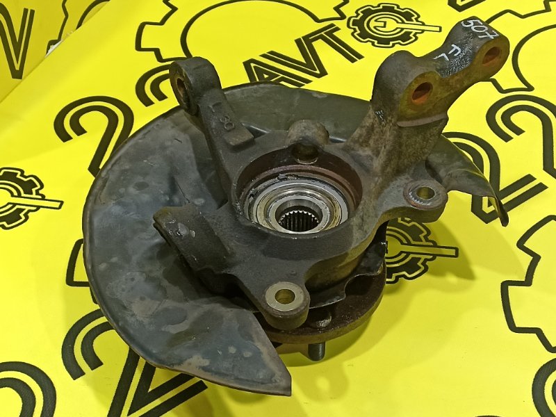 Ступица передняя левая Opa 2000 ZCT10 1ZZ-FE Ступица передняя левая Opa 2000 ZCT10 1ZZ-FE