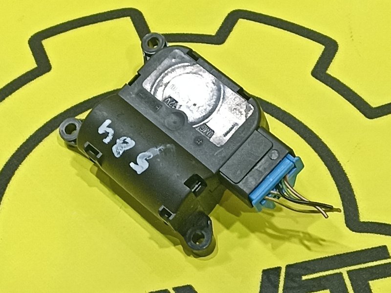 Сервопривод заслонки печки Volkswagen Passat 2012 B7 CAXA 1K0907511 контрактная