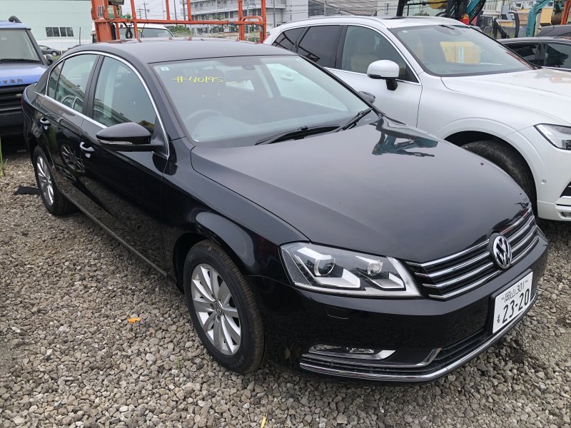 Форсунка стеклоомывателя передняя Passat 2012 B7 CAXA Форсунка стеклоомывателя передняя Passat 2012 B7 CAXA