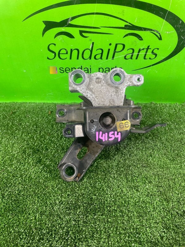 Подушка двигателя передняя правая TOYOTA PRIUS 2011 ZVW30 2ZR 12305-37160 контрактная