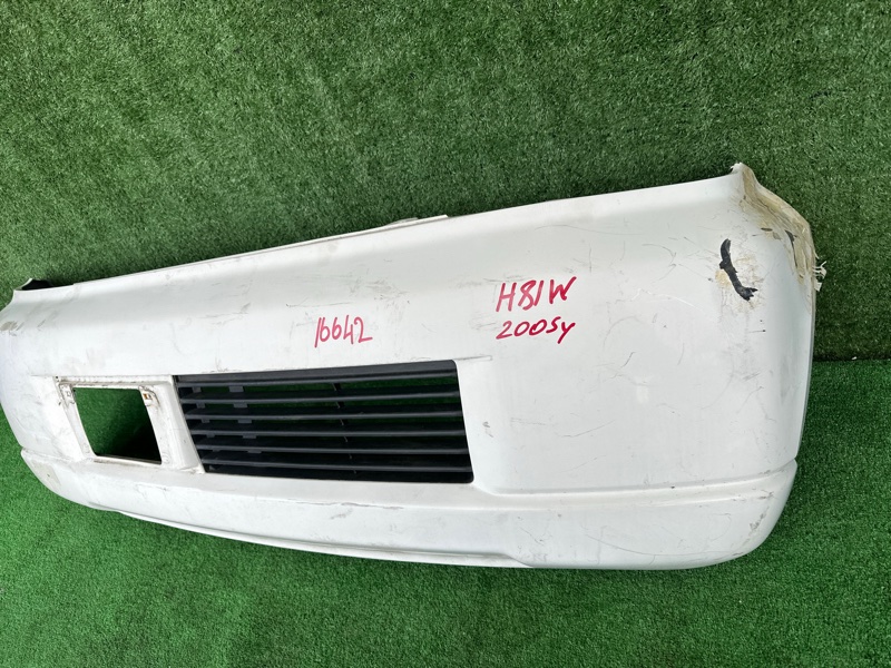 Бампер Mitsubishi Ek-Wagon H81W 3G83 Бампер Mitsubishi Ek-Wagon H81W 3G83