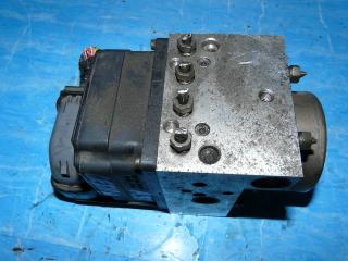 Блок abs Nissan Cefiro Б/У Блок abs Nissan Cefiro