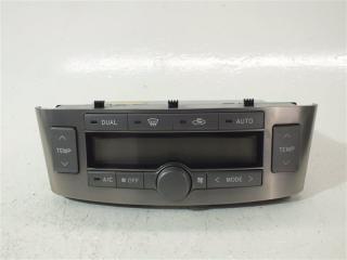 Блок управления климат-контролем Toyota Avensis 2004