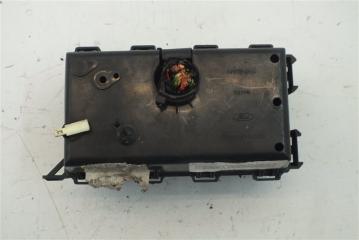 Блок предохранителей Focus 2005 MK1 (DBW) FYDB