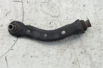 Фото запчасти рычаг подвески правый Nissan Bluebird Sylphy 2006 Б/У запчасть Запчасть рычаг подвески правый Nissan Bluebird Sylphy 2006