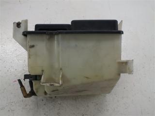 Бачок омывателя Navigator 2000 U28 (UN173) TRITON 54 (v5408cc 32v InTech 5.4л 304лс DOHC )