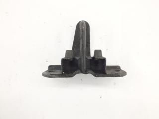 Фото запчасти замок капота передний Subaru Legacy 2006 Б/У запчасть Запчасть замок капота передний Subaru Legacy 2006