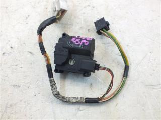 Сервопривод заслонки печки Toyota Corolla 2003 Б/У Сервопривод заслонки печки Toyota Corolla 2003