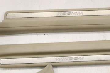 Накладка на порог Toyota Windom MCV30 1MZ