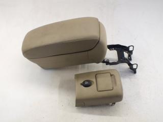 Подлокотник Toyota Avensis 2006