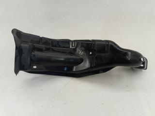 Фото запчасти защита горловины бензобака Subaru Forester 2006 контрактная запчасть Запчасть защита горловины бензобака Subaru Forester 2006
