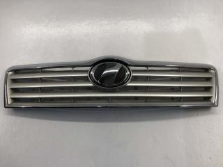 Решетка радиатора Toyota Avensis 2006