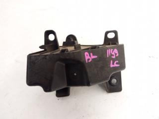 Фото запчасти крепление бампера заднее левое Citroen C4 2010 контрактная запчасть Запчасть крепление бампера заднее левое Citroen C4 2010