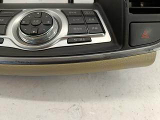 Центральная консоль Nissan TEANA J32 VQ25