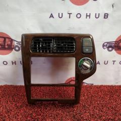 Запчасть рамка магнитолы NISSAN Pathfinder 2001
