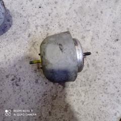 Подушка двигателя Volkswagen Passat 2000-2005