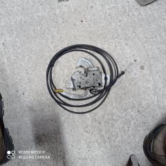 Запчасть замок капота MINI Cooper 2005