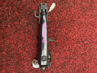 Ручка двери внешняя передняя правая TOYOTA Wish 2004