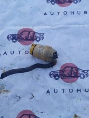 Запчасть бачок гур Subaru Forester 2006