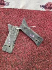 Салазки на бампер задние Audi A4 Avante 2005 контрактная Салазки на бампер задние Audi A4 Avante 2005