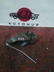 Подушка двигателя Mazda Demio 1997