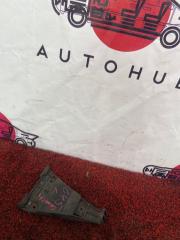 Салазки на бампер передние левые Audi A4 1999 контрактная Салазки на бампер передние левые Audi A4 1999