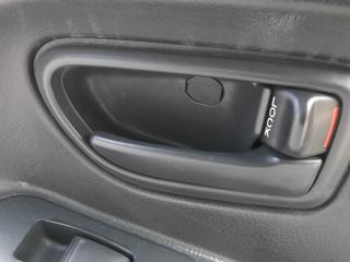 Запчасть ручка салонная задняя правая Subaru Impreza 2001