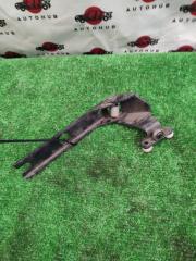 Запчасть дверные ролики NISSAN LIBERTY 1998