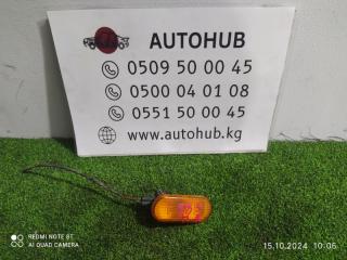 Запчасть поворотник в крыле передний правый Volkswagen Golf 1996