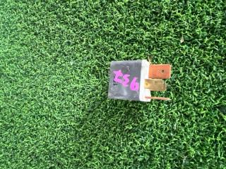 Запчасть реле Volkswagen VENTO 1996