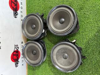 Динамик Audi A4 2003