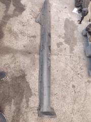 Фото запчасти накладка на порог Audi A6 2001 контрактная запчасть Запчасть накладка на порог Audi A6 2001