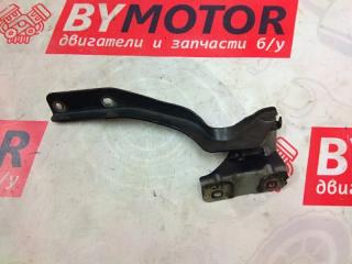 Запчасть петля капота правая Nissan Qashqai 2010