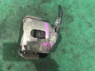 Суппорт тормозной передний правый Mazda Demio 2006