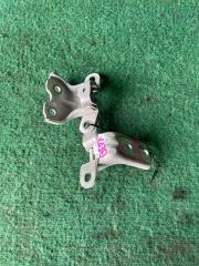 Крепление двери переднее левое Hyundai GETZ 2005