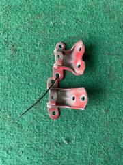 Крепление двери переднее левое Hyundai GETZ 2003