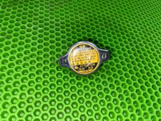 Крышка радиатора Toyota IST контрактная Крышка радиатора Toyota IST