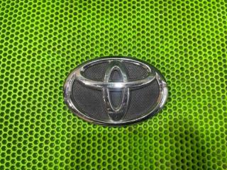 Эмблема Toyota Camry 2010 контрактная Эмблема Toyota Camry 2010