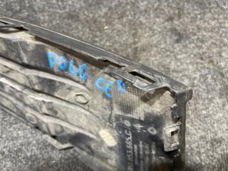 Решетка в бампер правая polo 2015 6C1