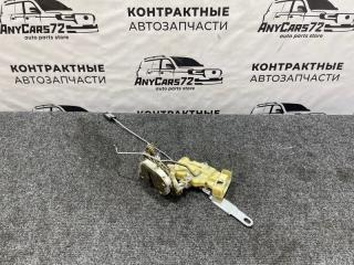 Замок двери передний правый TOYOTA VITZ 2000
