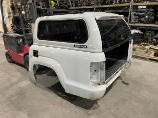 Запчасть кузов Volkswagen Amarok 2013