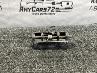 Ручка двери багажника Honda stream RN1 D17A