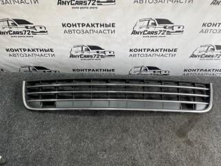 Запчасть решетка радиатора Volkswagen Touareg 2010
